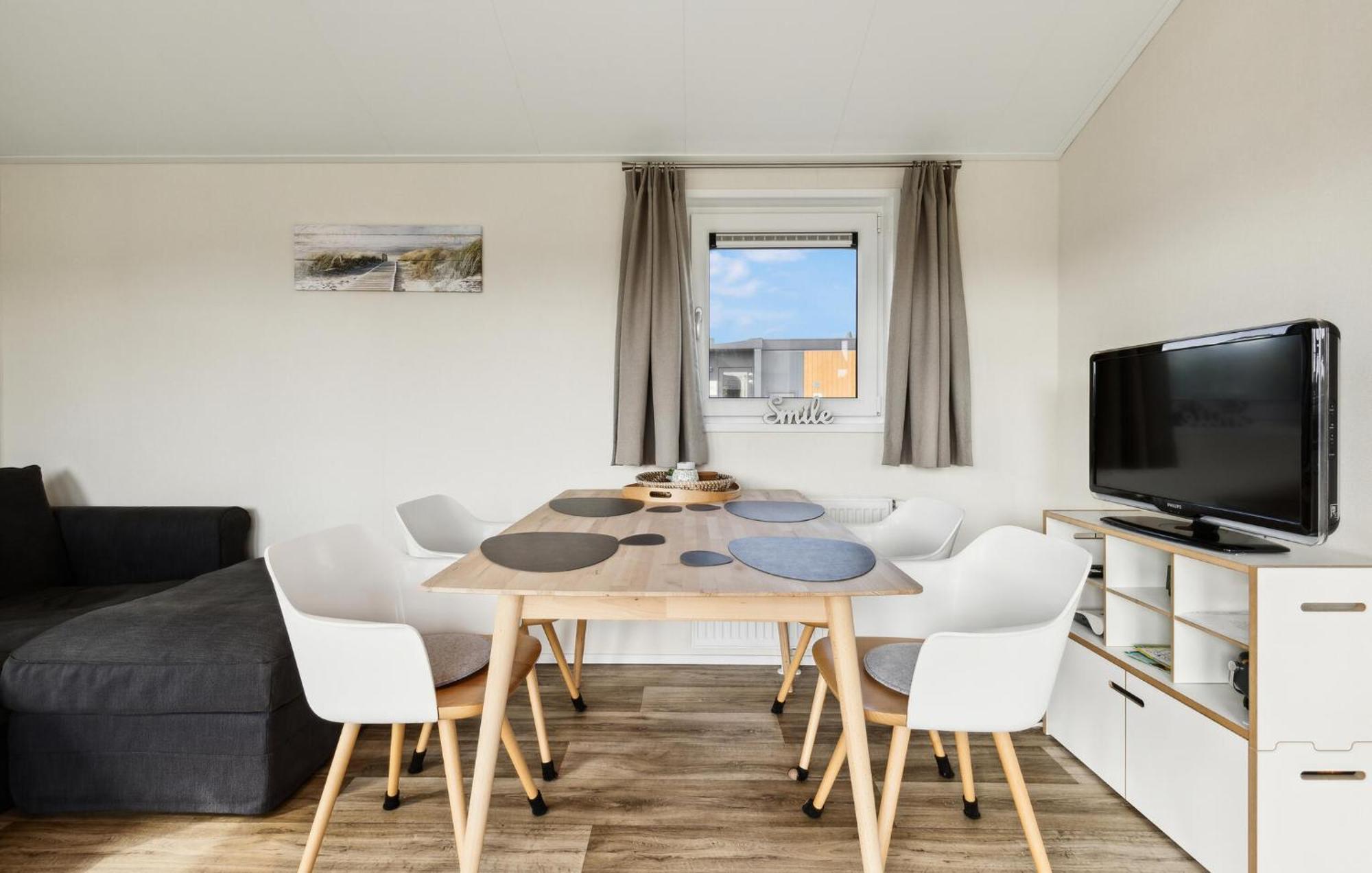 2 Bedroom Beautiful Home In Suesel Susel Buitenkant foto